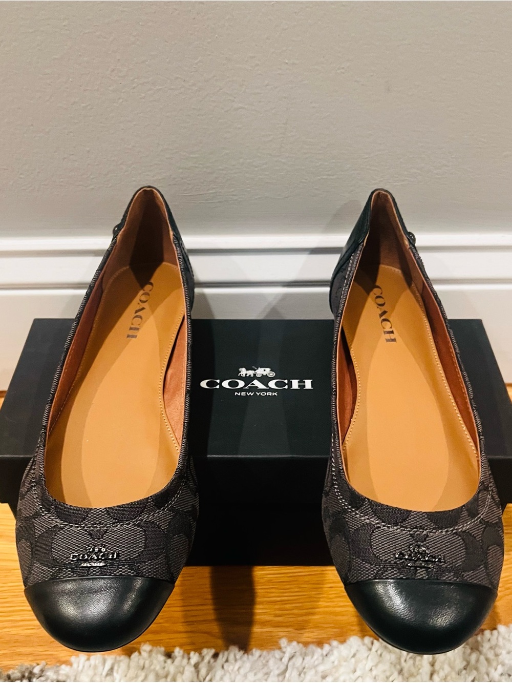 Coach Women's Black Signature Canvas Ballet Flats New In Box -9.5